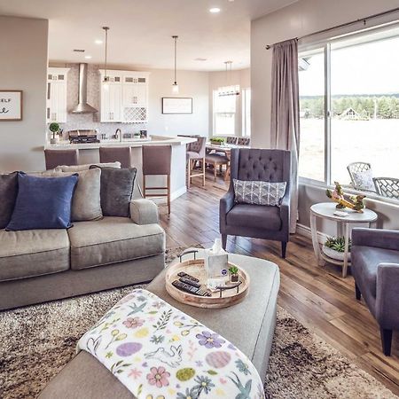Vistas Bonitas Home With Patio 7 Mi To Snowbowl! Flagstaff Luaran gambar